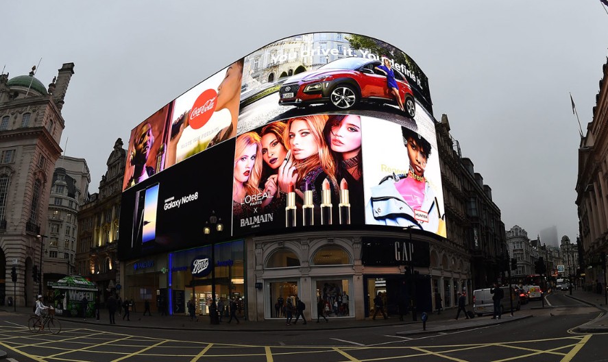 Daktronics 4K LED Billboard at Piccadilly Circus