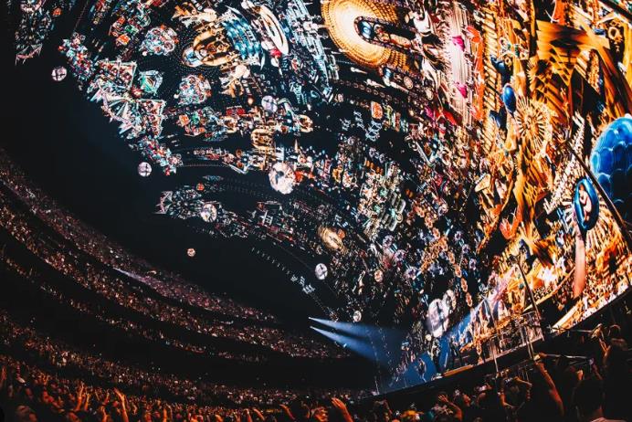 Immersive 360 degree visuals of Sphere in Las Vegas