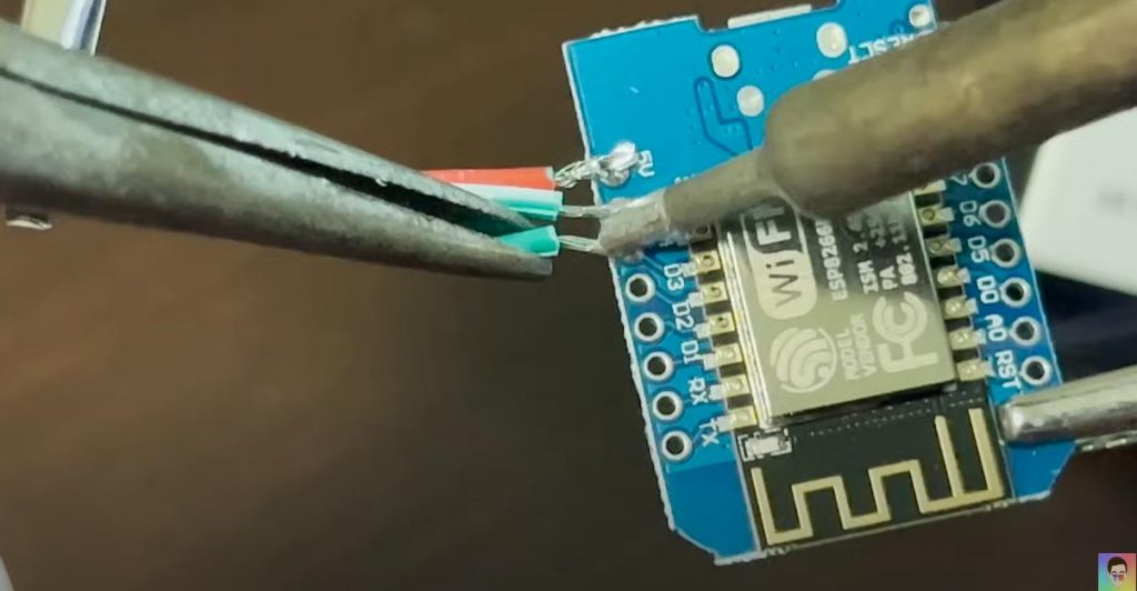 connector to ESP8266