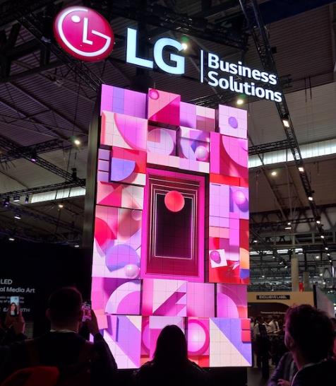 LG lights up its kinetic LED display at ISE 2024