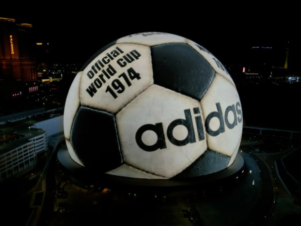 FIFA 1974 World Cup Ball Telstar