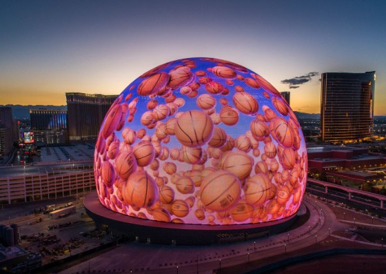 Case Study: Building an Immersive Audiovisual Dome Experience