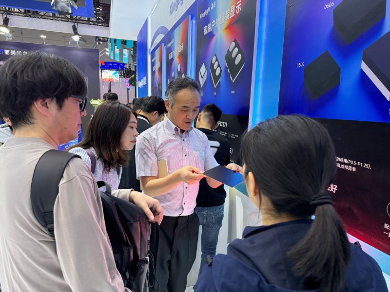 Japanese visitors at Kinglight booth ISLE 2026